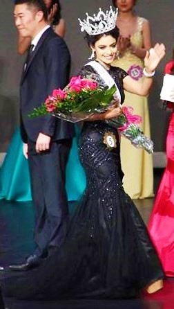 Kaanchan Farkiya winning the Ms. Asian North America in July 2016