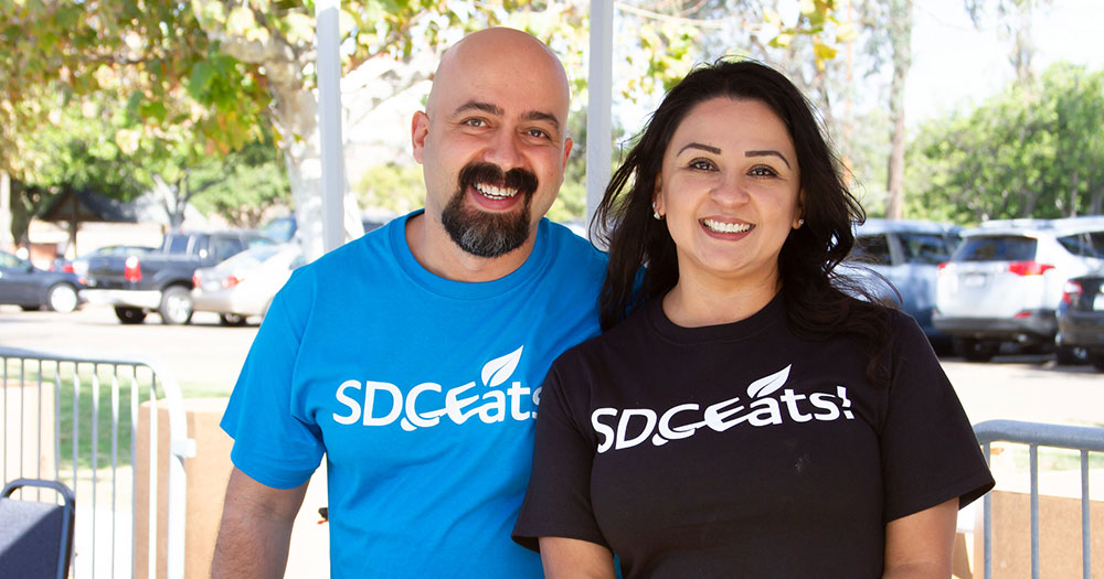 SDCE Eats volunteers