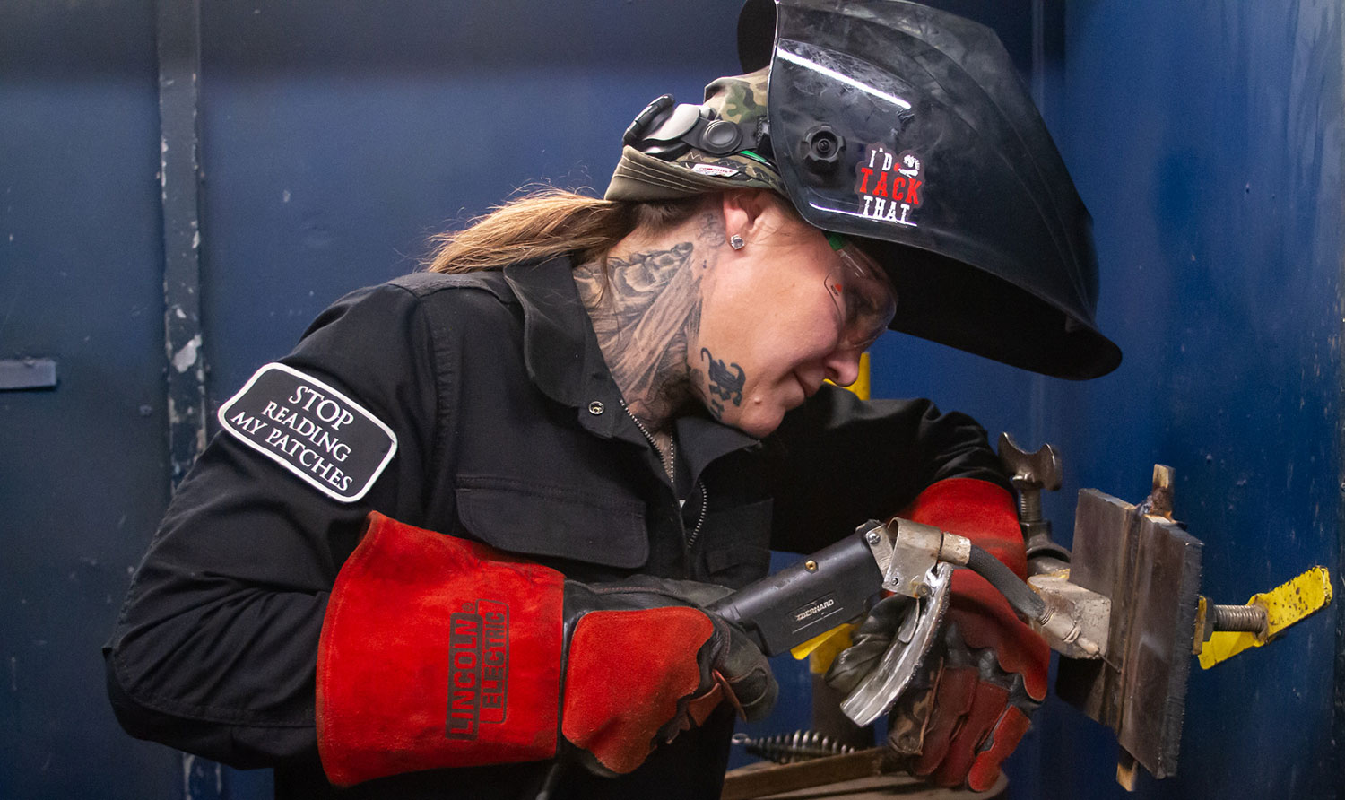 Sharla Knight completes welding project at San Diego Continuing Education