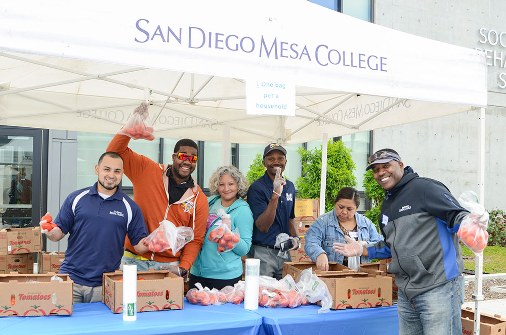 The Stand Farmers Market at San Diego Mesa College