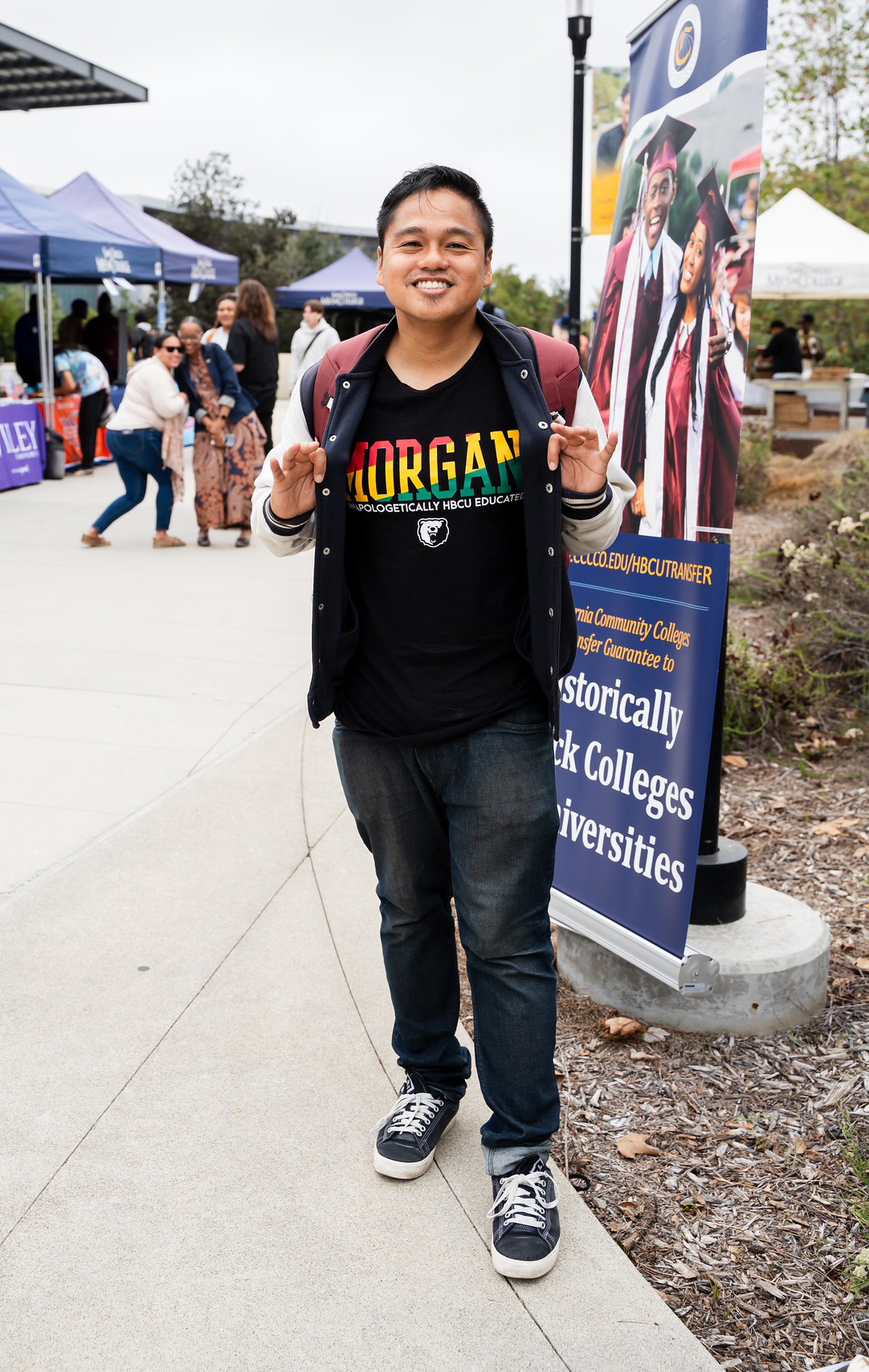 The caravan at Mesa College.