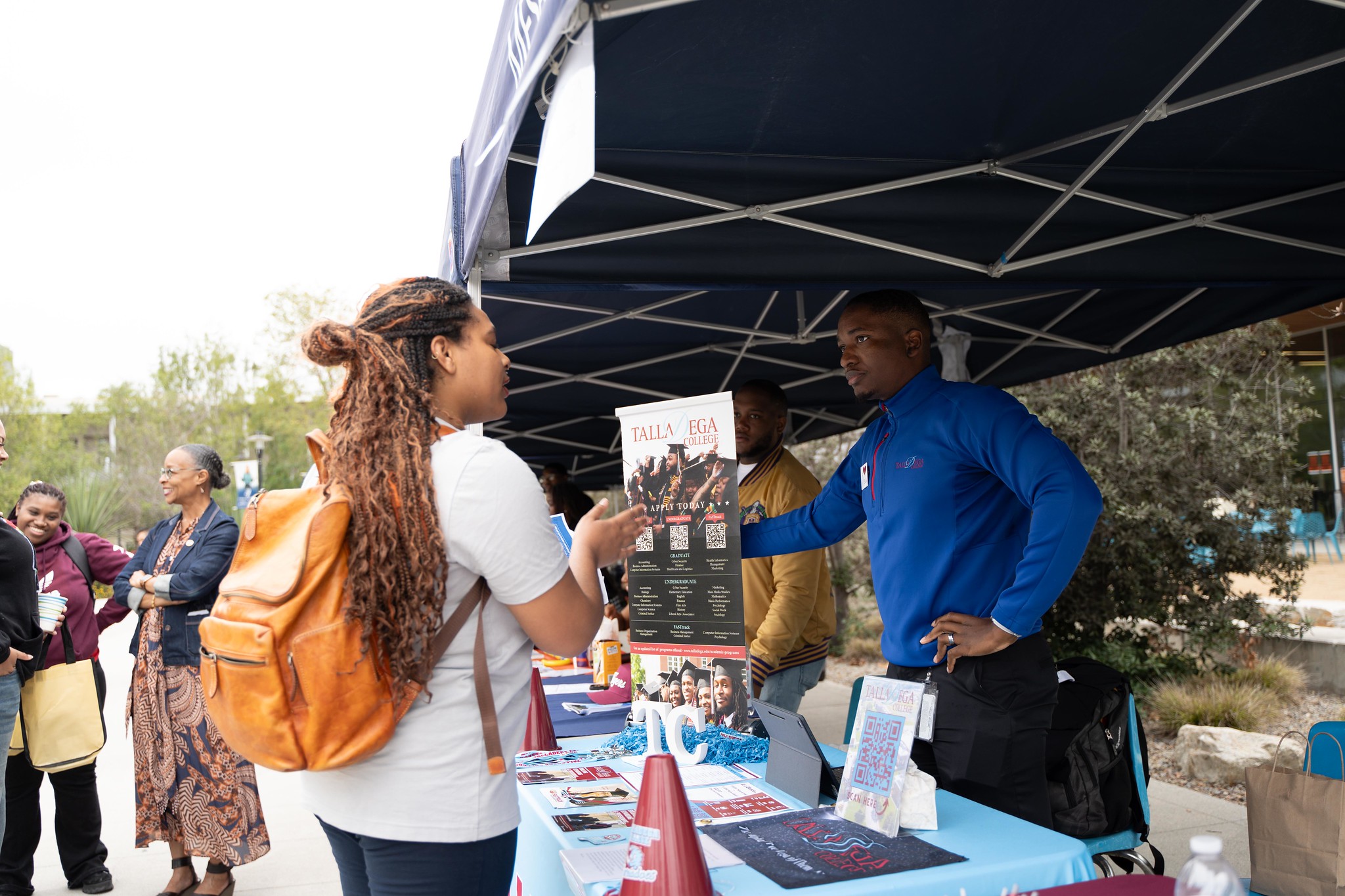 The caravan at Mesa College.
