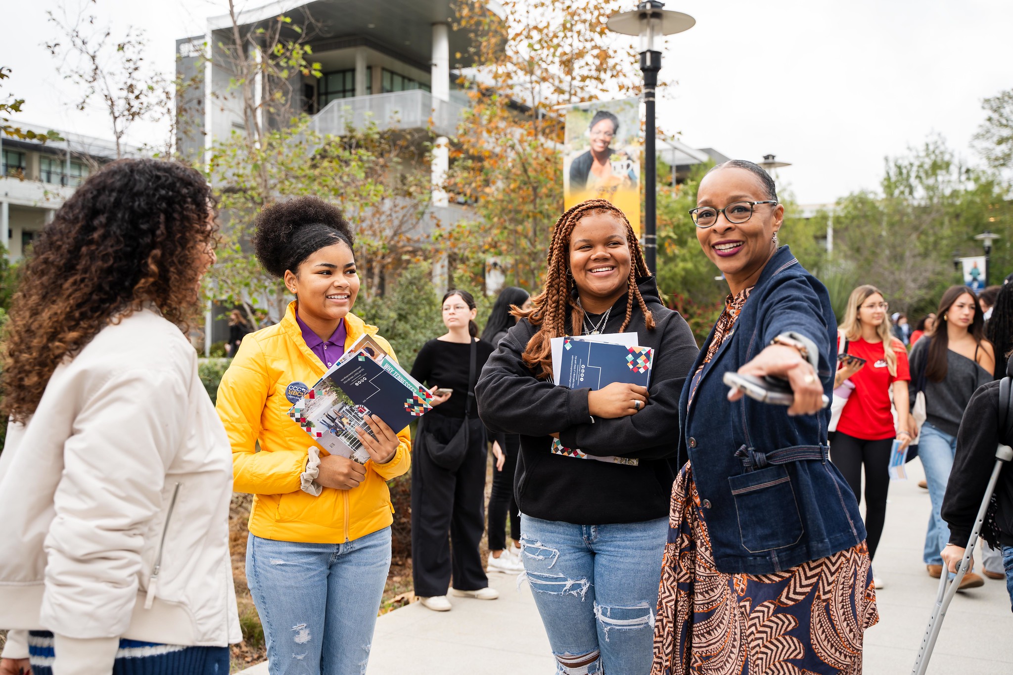 The caravan at Mesa College.