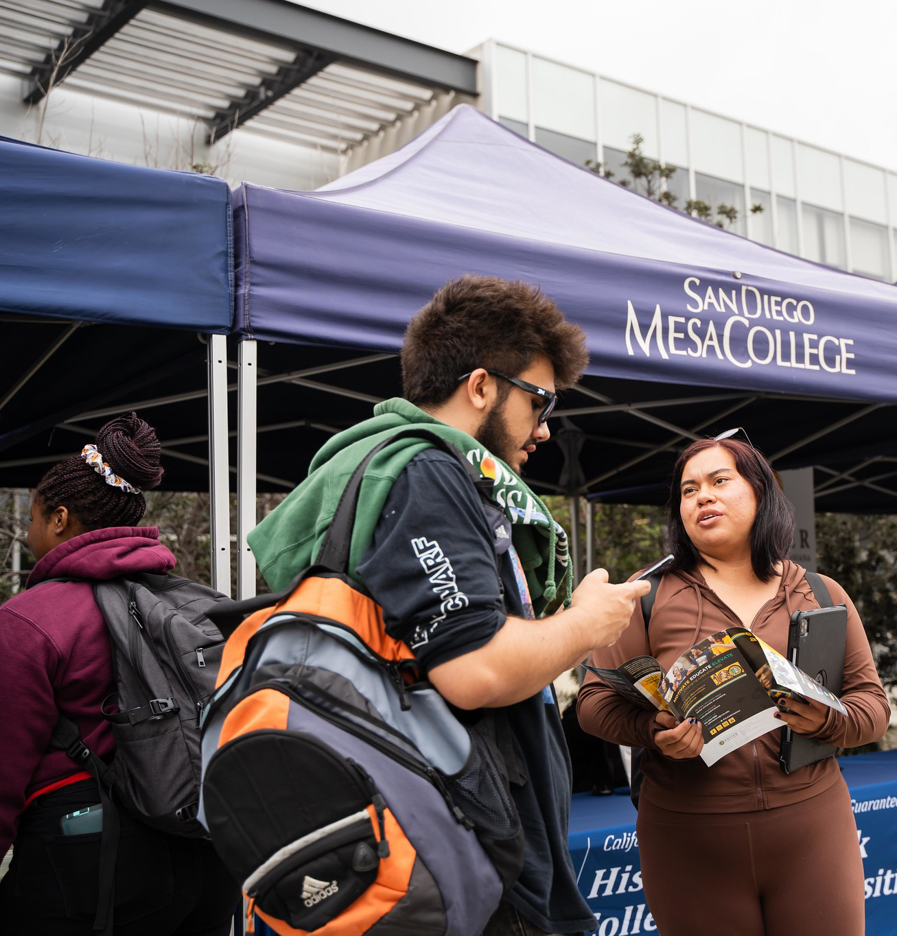 The caravan at Mesa College.