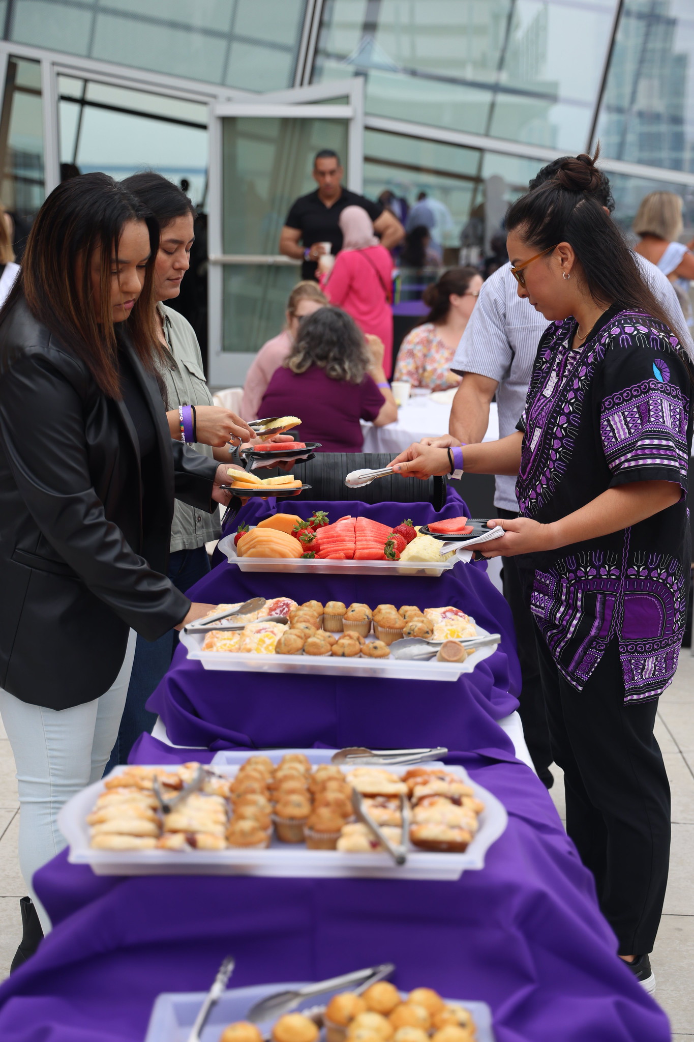 
Employees enjoyed a buffet lunch that was served after convocation.
