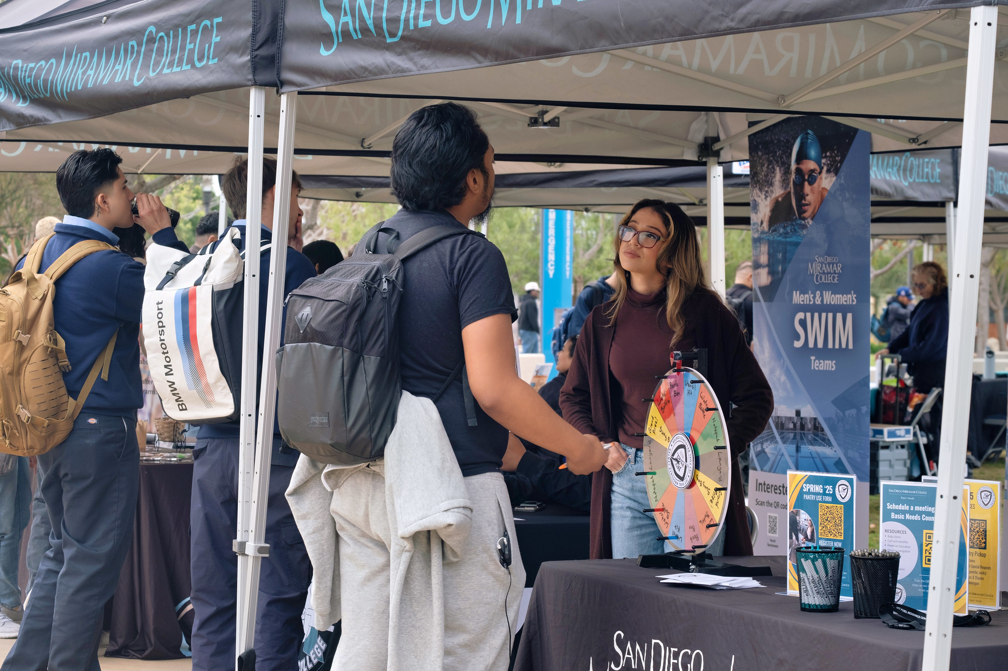 
A group of people at Miramar's welcome week.
