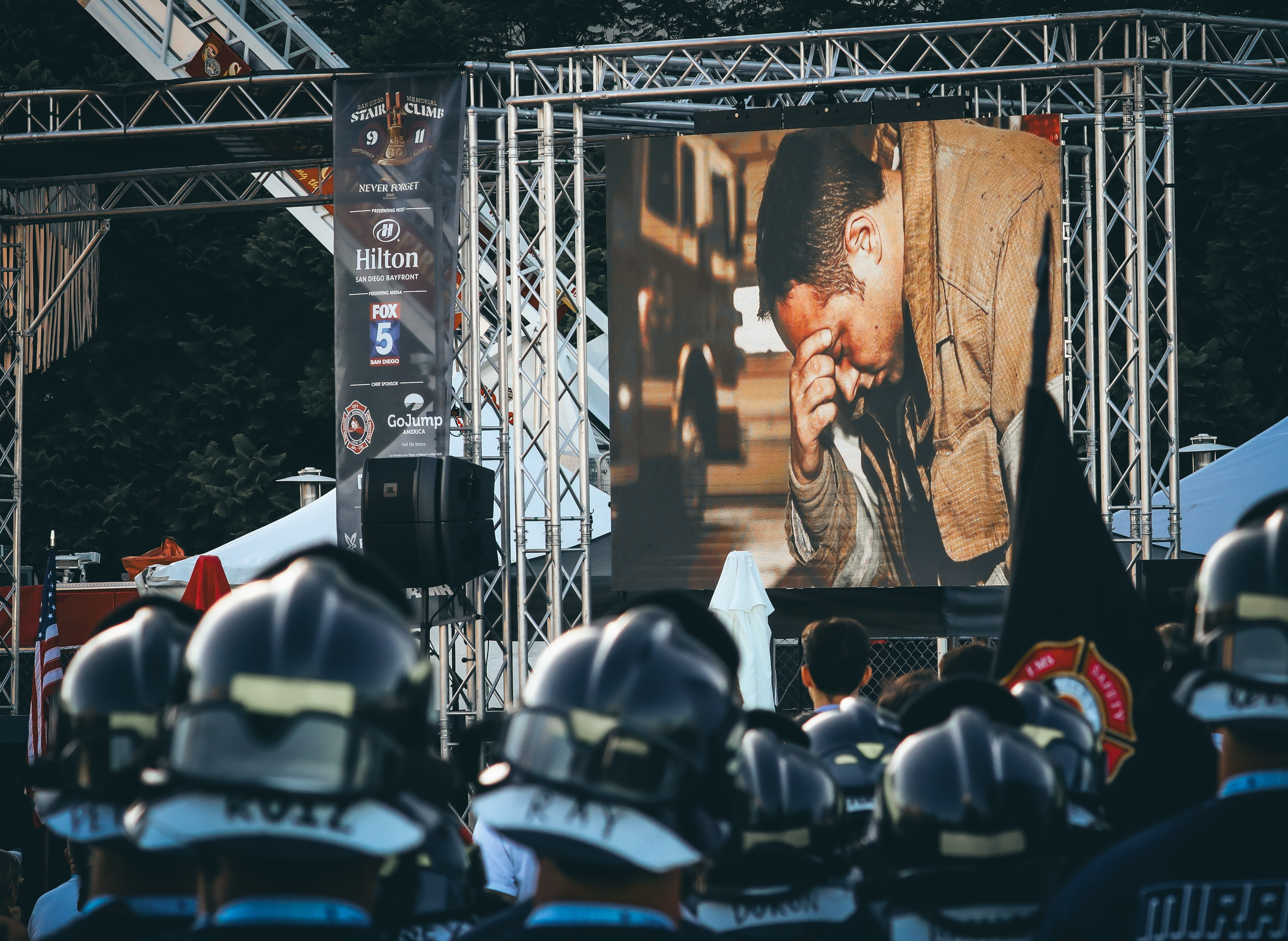 
Participants watch a presentation.

